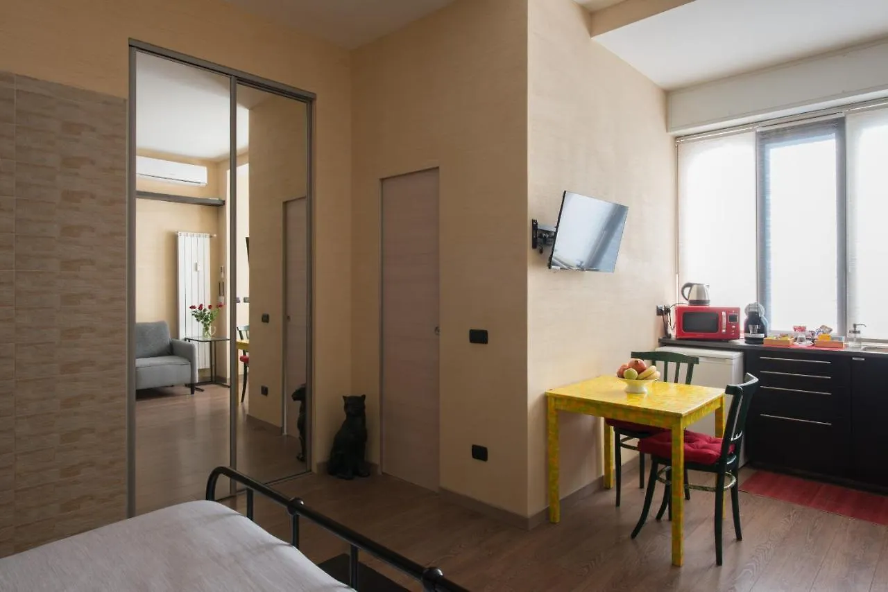 Appartamento Milano Zona Centrale Lägenhet